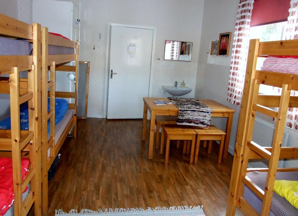 Hovra Vandrarhem Havra Ngoại thất bức ảnh